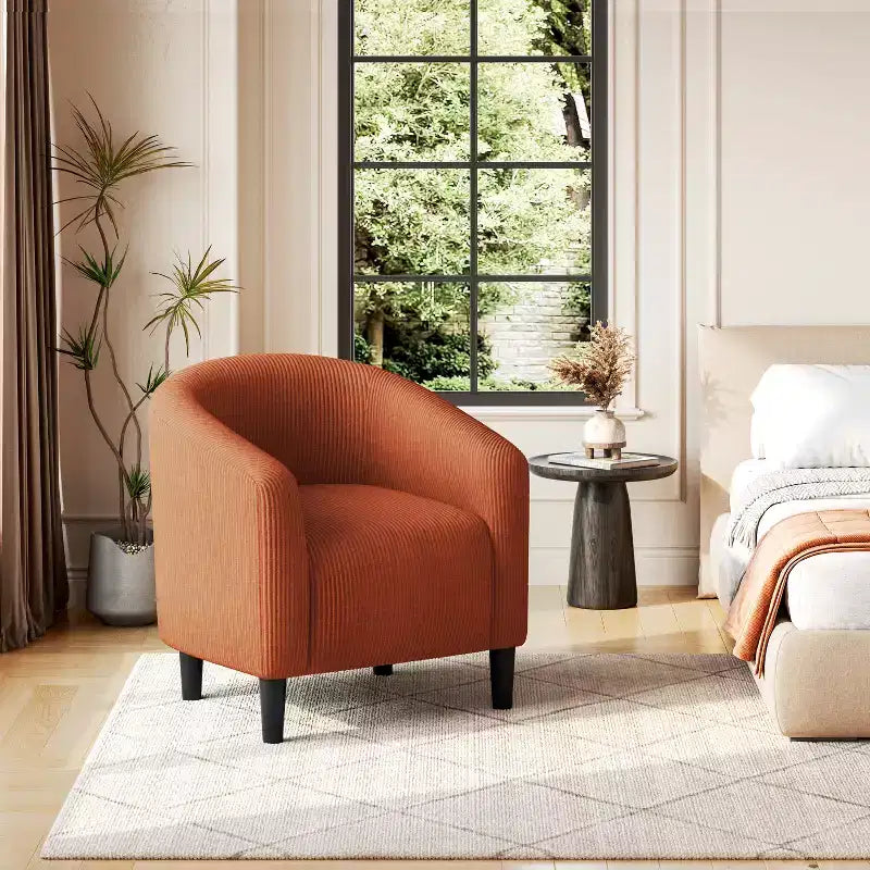 Fauteuil d'appoint rembourré en forme de tonneau pour salon