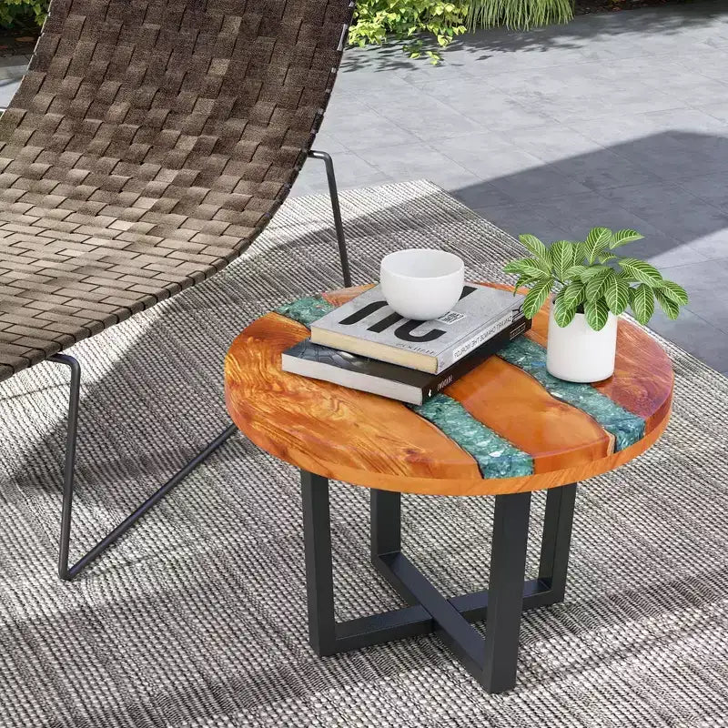 Table d'appoint ronde en teck de 24 pouces avec plateau en résine époxy et base en acajou pour terrasse