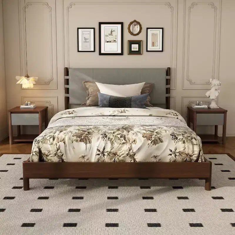 Christopher Knight Home Eliana Lit Plateforme en Bois 3 Pièces Style Mid-Century Moderne avec Tête de Lit et Tables de Chevet