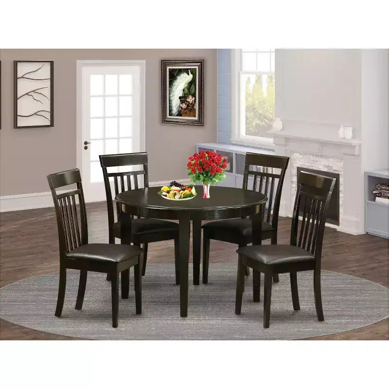 Table à manger HomeStock ronde 5 pièces, dessus en bois massif fini cappuccino avec 4 chaises