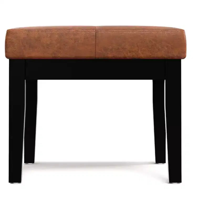 Banc ottoman rectangulaire contemporain de 66 cm de large en similicuir vegan marron selle vieilli