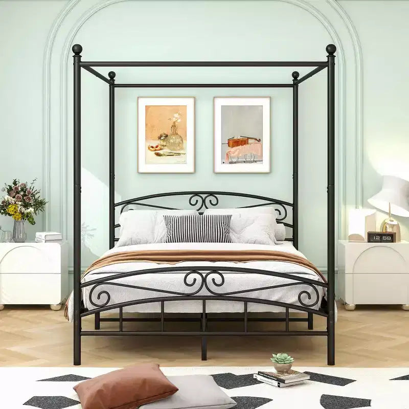 Cadre de lit en métal Queen Size avec baldaquin, tête et pied de lit vintage, silencieux pour chambre à coucher