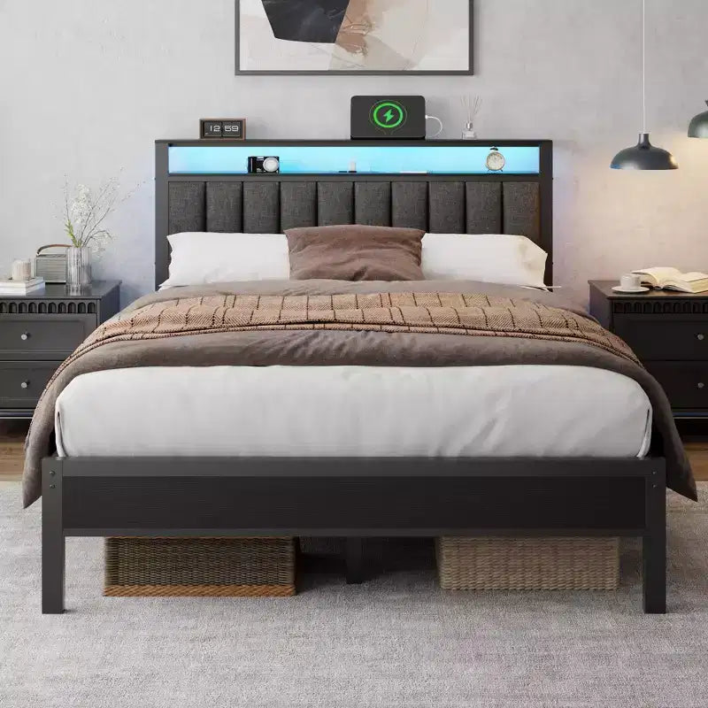 Lit queen size gris avec lumières LED, station de charge, tête de lit bibliothèque de rangement, lit plateforme rembourré, lattes métalliques, pas besoin de sommier.